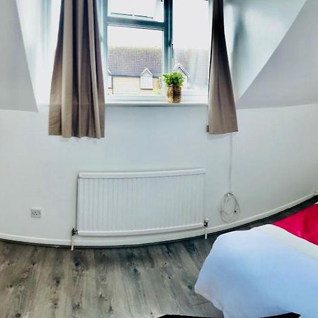 The Herald House Dartford 3 Bedroom Apartment 외부 사진