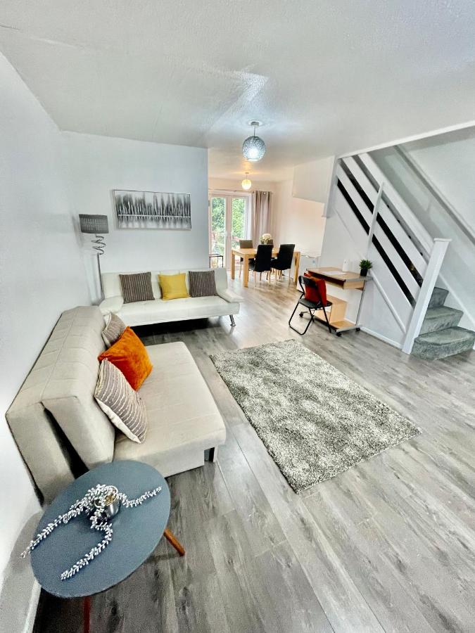 The Herald House Dartford 3 Bedroom Apartment 외부 사진